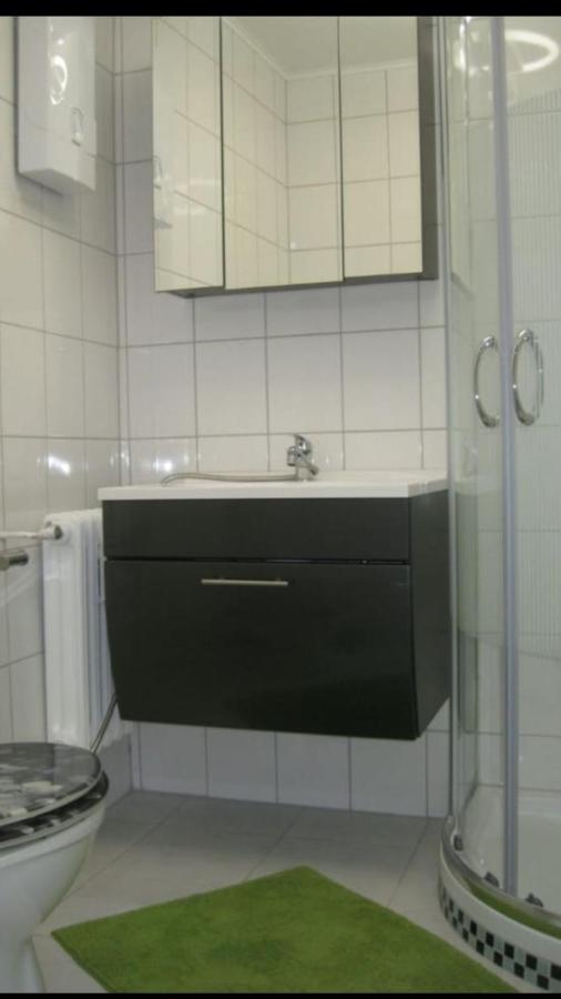 Flats-4u - Cosy, Quiet & Clean In The